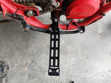 Load image into Gallery viewer, 81-82 ATC250R FOOT PEGS