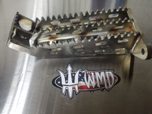 Load image into Gallery viewer, STAINLESS STEEL 85-86 ATC350X MEGA FOOT PEGS